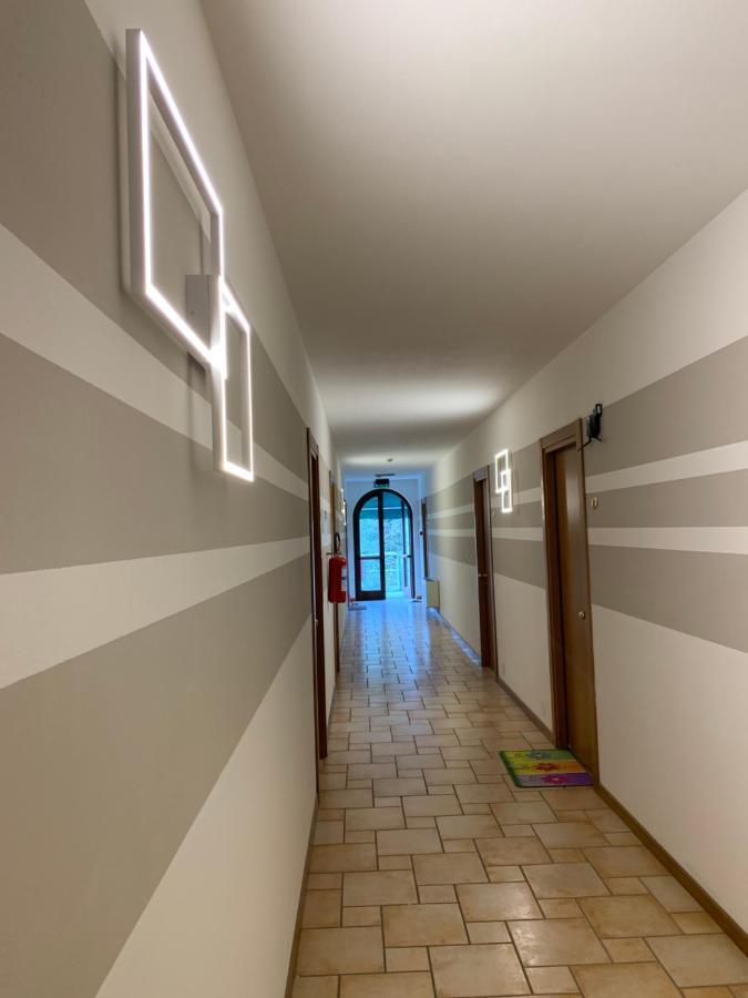 Hotel Lory Ficarolo Exterior foto
