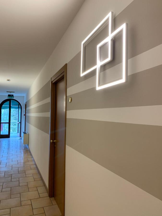 Hotel Lory Ficarolo Exterior foto